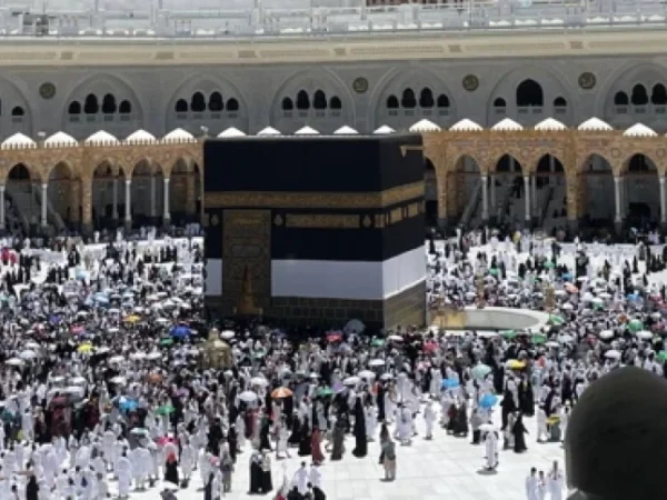 Jumat Pertama Jamaah Haji Indonesia di Masjidil Haram, Suasana Padat dan Tertib